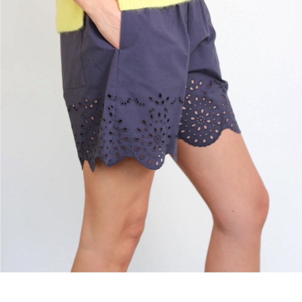 NWT Bellerose Hello Navy Eyelet Shorts Size 4